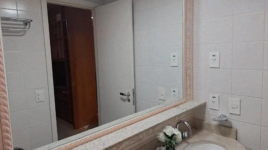 Hotel In Avenida Ibirapuera , Quarto Luxuoso , Custo Beneficio Sao Paulo