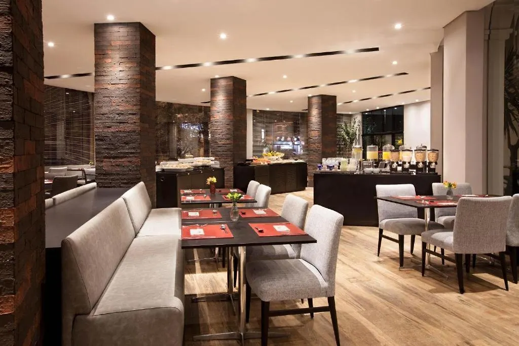 Apartment Hotel In Avenida Ibirapuera , Quarto Luxuoso , Custo Beneficio Sao Paulo Brazil