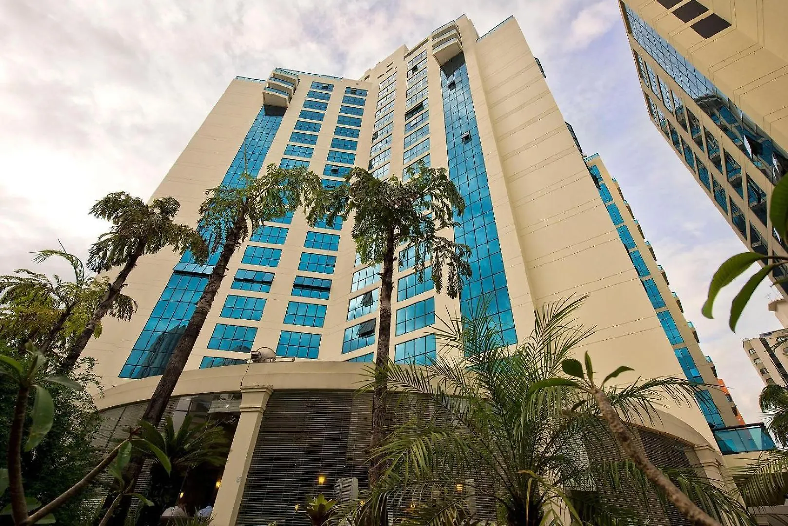 Hotel In Avenida Ibirapuera , Quarto Luxuoso , Custo Beneficio Sao Paulo Brazil